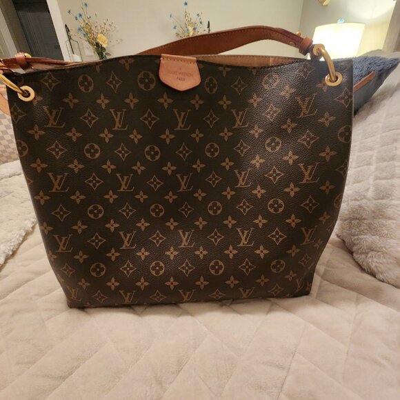 Louis Vuitton Graceful MM - Picture 16 of 16